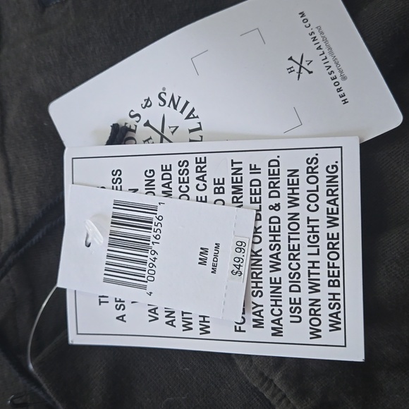 Last 1 NWT Star Wars Dip-Dye T-Shirt For Adults – Star Wars: Obi-Wan Kenobi M - Picture 4 of 6